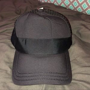 Lululemon What’SUP hat